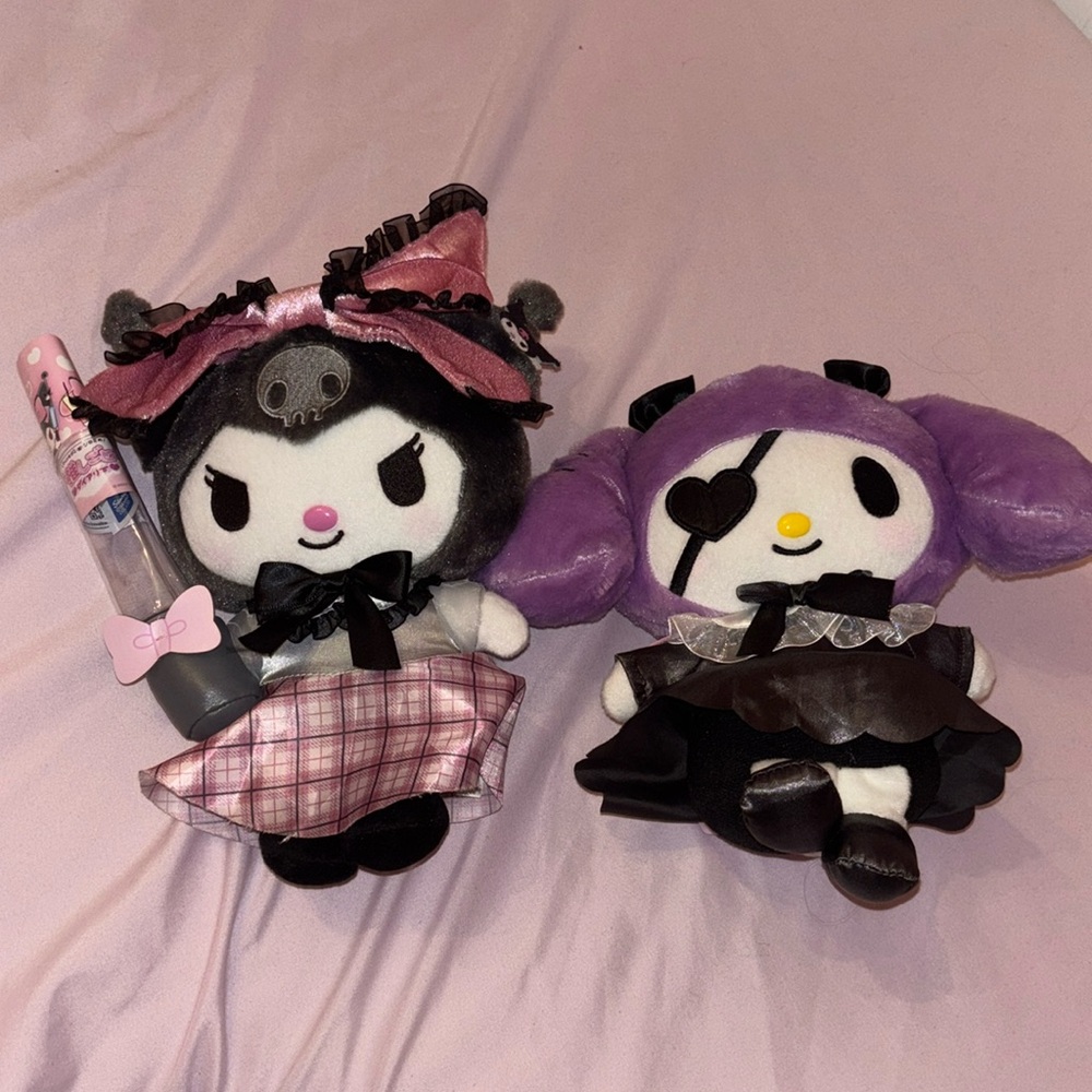 Plush kuromi and my melody